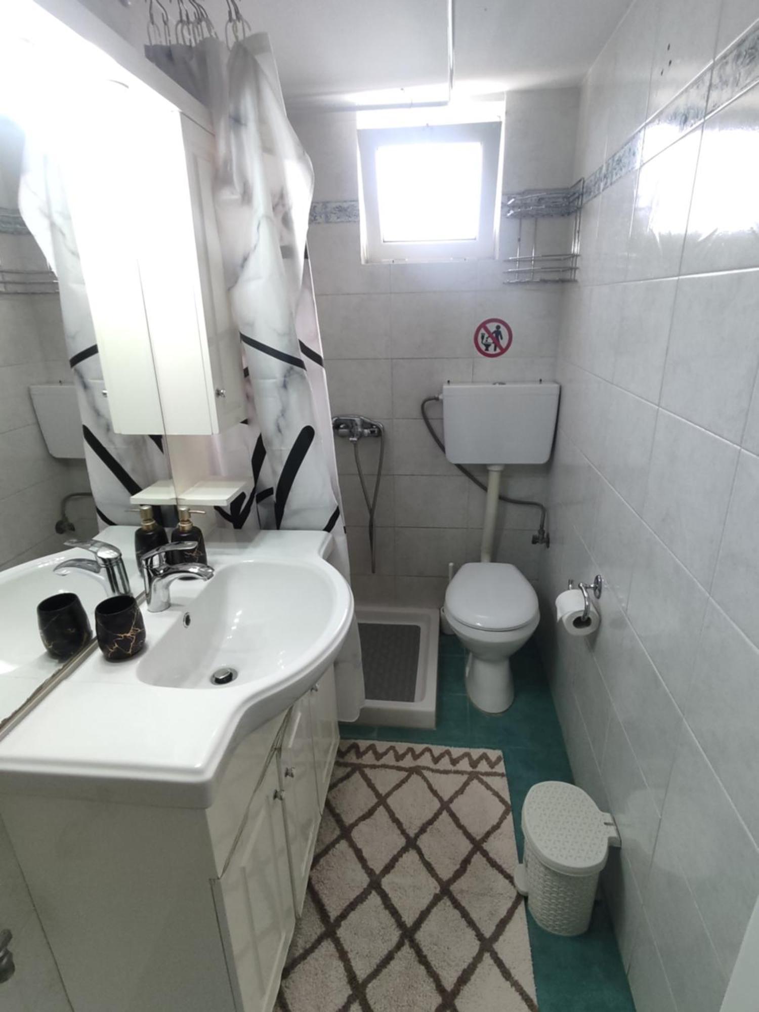 Aktis Apartment Near Airport Artemida  Dış mekan fotoğraf